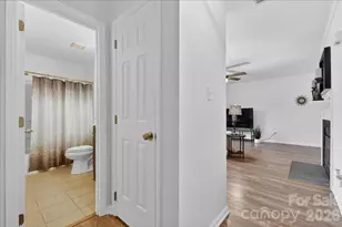 5917 Crape Myrtle Ln, Charlotte, NC 28216 - Photo 18