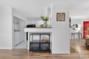 5917 Crape Myrtle Ln, Charlotte, NC 28216 - Photo 28