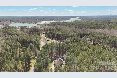 170 Silver Falls Drive, Troutman, NC 28166 - Photo 6