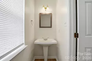 6409 Nevin Rd, Charlotte, NC 28262 - Photo 16