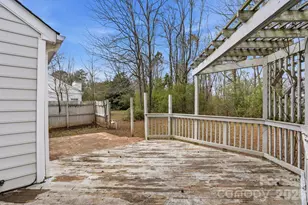 6409 Nevin Rd, Charlotte, NC 28262 - Photo 34