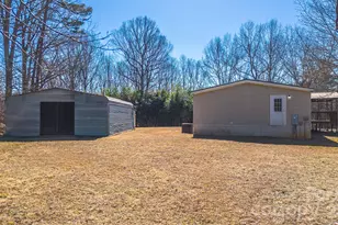 8636 County Line Rd, Hickory, NC 28602 - Photo 4