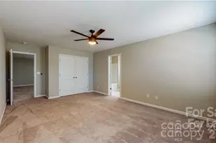 8550 River Ridge Dr, Charlotte, NC 28213 - Photo 8