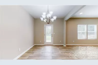 8550 River Ridge Drive, Charlotte, NC 28213 - Photo 10