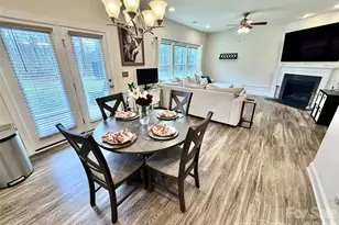 1008 Irvine Ct, Matthews, NC 28104 - Photo 6