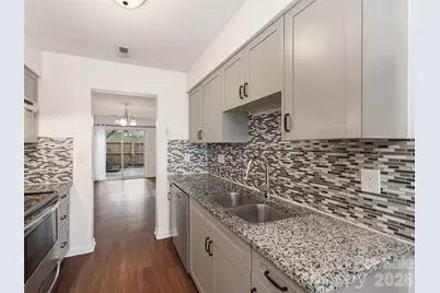 1023 Sardis Cove Drive, Charlotte, NC 28270 - Photo 6