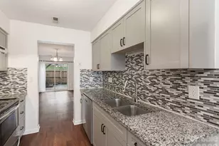 1023 Sardis Cove Dr, Charlotte, NC 28270 - Photo 6