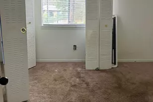 223 Orchard Trace Ln, Charlotte, NC 28213 - Photo 10