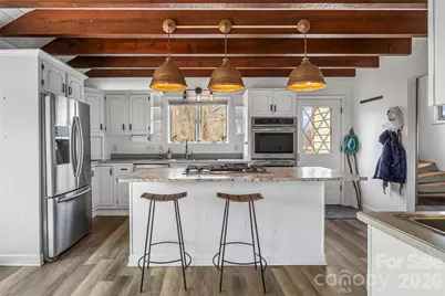 2590 Airport Road, Marion, NC 28752 - Photo 14