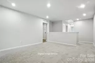 1227 Vibrant Rd, Charlotte, NC 28215 - Photo 4