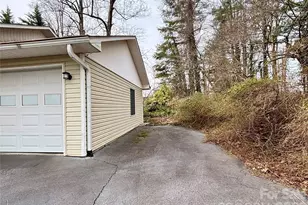 2335 Greater Druid Hills Blvd, Hendersonville, NC 28791 - Photo 2