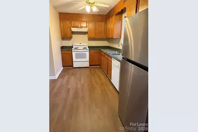 4154 Forest Point Drive, Hickory, NC 28602 - Photo 4