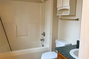 4154 Forest Point Dr, Hickory, NC 28602 - Photo 8