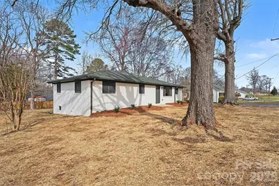728 Pleasant Avenue, Kannapolis, NC 28081 - Photo 2