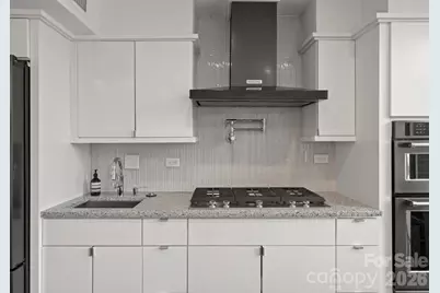 1300 Queens Road, Charlotte, NC 28207 - Photo 20