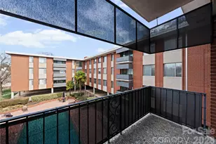 1300 Queens Rd, Charlotte, NC 28207 - Photo 44