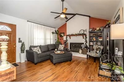 5164 Olde School Drive #44, Hickory, NC 28602 - Photo 4