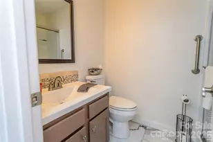 5164 Olde School Dr, Hickory, NC 28602 - Photo 28