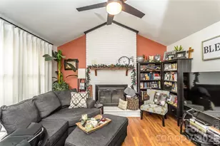 5164 Olde School Dr, Hickory, NC 28602 - Photo 2