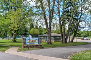 109 W Marshall St, Waynesville, NC 28786 - Photo 4