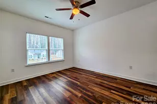 1124 Cleveland Ave, Gastonia, NC 28052 - Photo 12