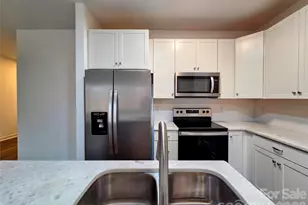 1124 Cleveland Ave, Gastonia, NC 28052 - Photo 10