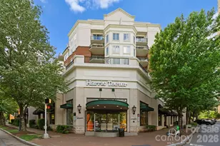 300 W 5th Street W, Charlotte, NC 28202 - Photo 28