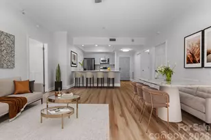 300 W 5th Street W, Charlotte, NC 28202 - Photo 1