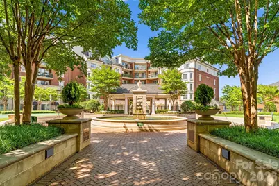 300 W 5th Street W #509, Charlotte, NC 28202 - Photo 18