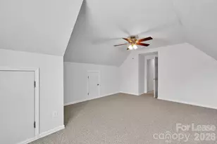 9815 Nottinghill Ln, Charlotte, NC 28269 - Photo 34