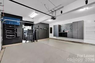 9815 Nottinghill Ln, Charlotte, NC 28269 - Photo 24