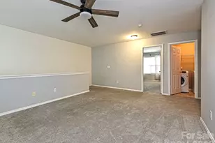 8712 Westhope St, Charlotte, NC 28216 - Photo 14