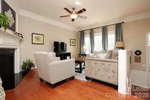 1098 Drayton Ct, Fort Mill, SC 29708 - Photo 2