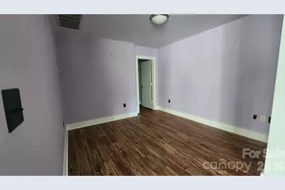 505 E 6th Street #301, Charlotte, NC 28202 - Photo 2