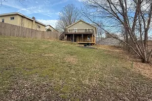 100 Perry St, Marion, NC 28752 - Photo 20