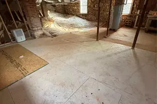 100 Perry St, Marion, NC 28752 - Photo 16