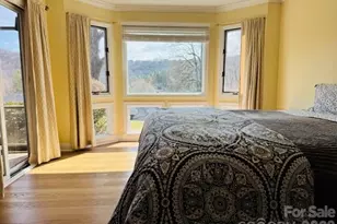 121 Burning Tree Ln, Flat Rock, NC 28731 - Photo 18