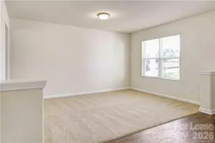 6736 Jerimoth Pl, Charlotte, NC 28215 - Photo 2