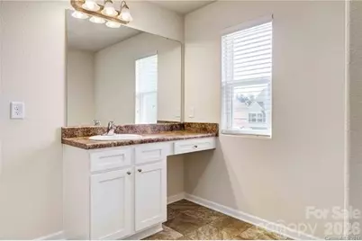 6736 Jerimoth Place, Charlotte, NC 28215 - Photo 8