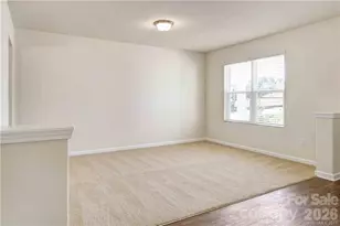 6736 Jerimoth Pl, Charlotte, NC 28215 - Photo 2