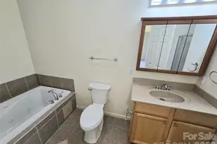 73 Dalya Rd, Swannanoa, NC 28778 - Photo 10