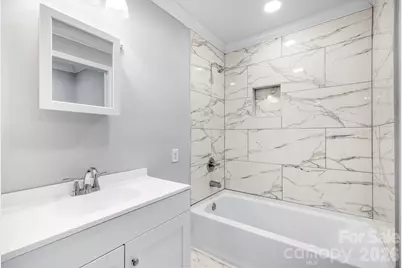 2447 Old Nc 27 Highway #10, Mount Holly, NC 28120 - Photo 6