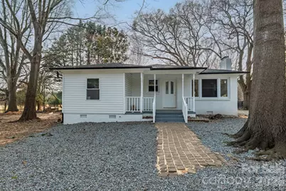 2447 Old Nc 27 Highway #10, Mount Holly, NC 28120 - Photo 1