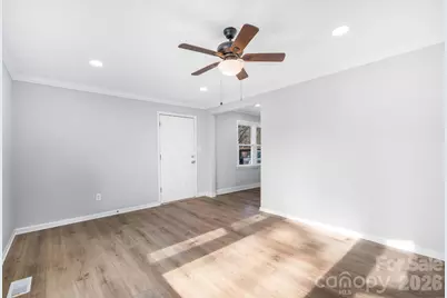 2447 Old Nc 27 Highway #10, Mount Holly, NC 28120 - Photo 18