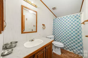109 10th St NE, Hildebran, NC 28637 - Photo 12