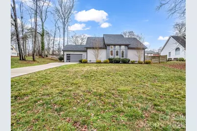 1317 Wyanoke Avenue, Shelby, NC 28152 - Photo 2