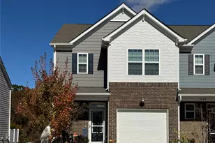 5036 Moss Pne Wy, Tega Cay, SC 29708 - Photo 1