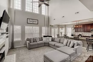 11138 Huntington Meadow Ln, Charlotte, NC 28273 - Photo 10