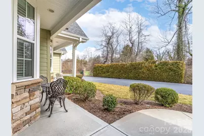 61 Blythe Commons Court, Hendersonville, NC 28791 - Photo 6