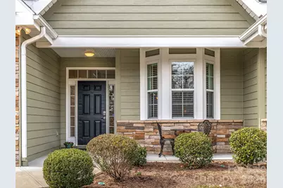 61 Blythe Commons Court, Hendersonville, NC 28791 - Photo 4